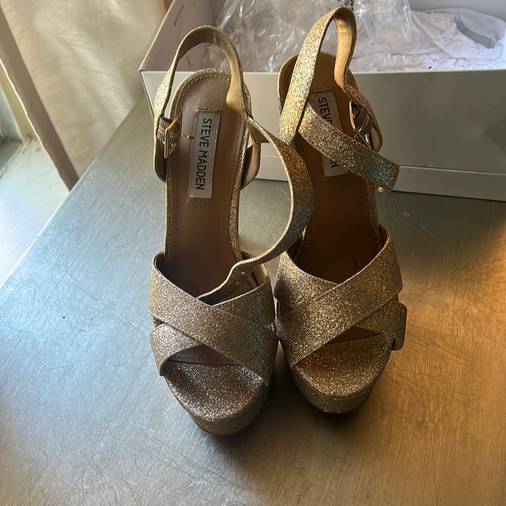 Metallic/Glittery Gold Steve Madden High Heels